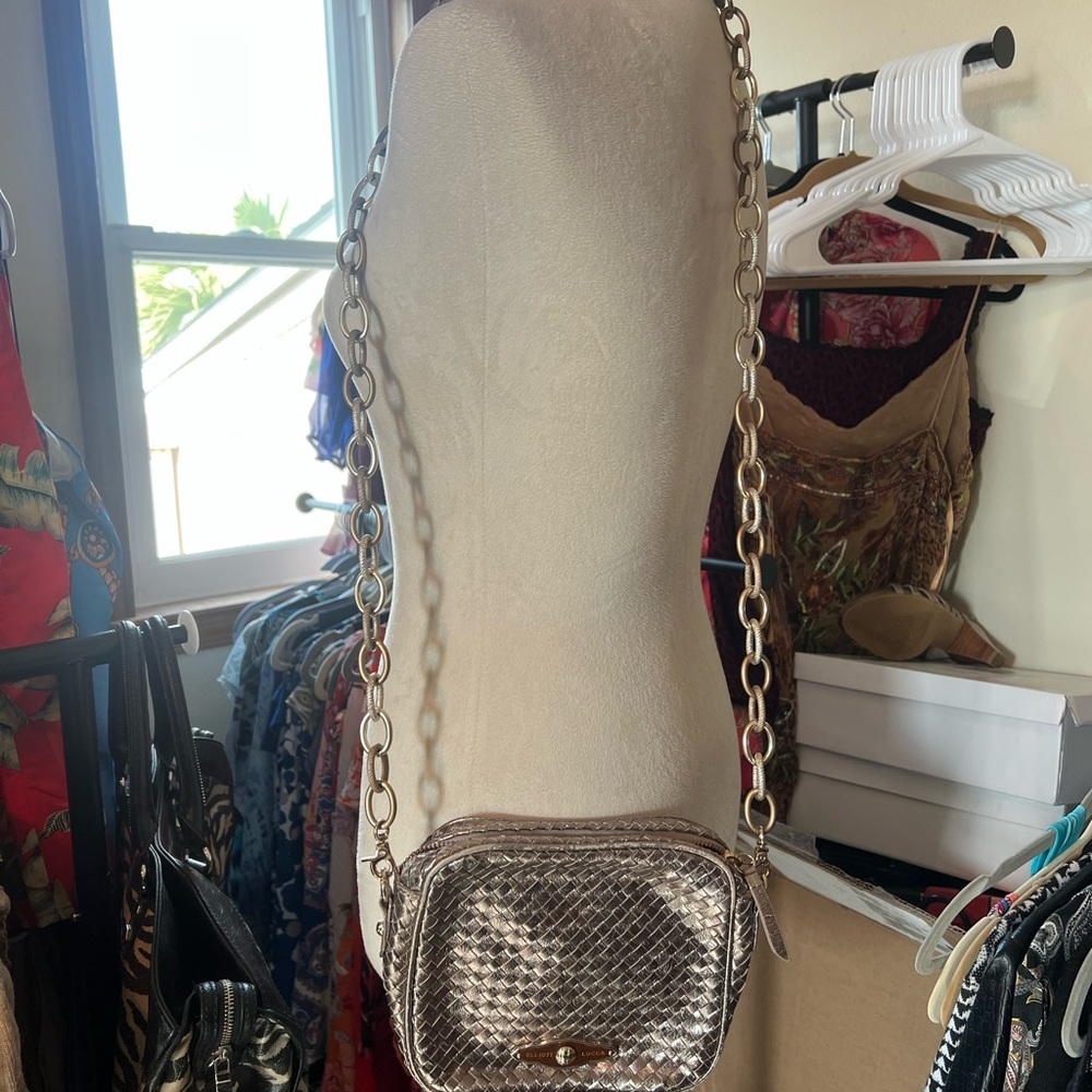 Elliott Lucca Rose Gold Metallic Woven Crossbody - Picture 5 of 5